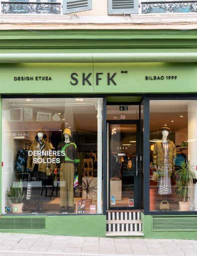 Devanture SKFK à Pau
